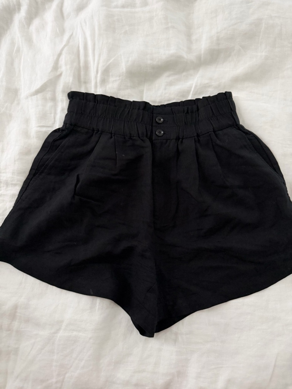 Madewell High-Waist Black Linen Shorts